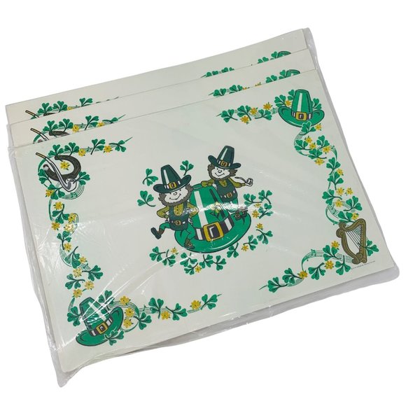 Vintage 1970s St Patricks Day Irish Placemats Deadstock Paper Mats - Picture 1 of 7